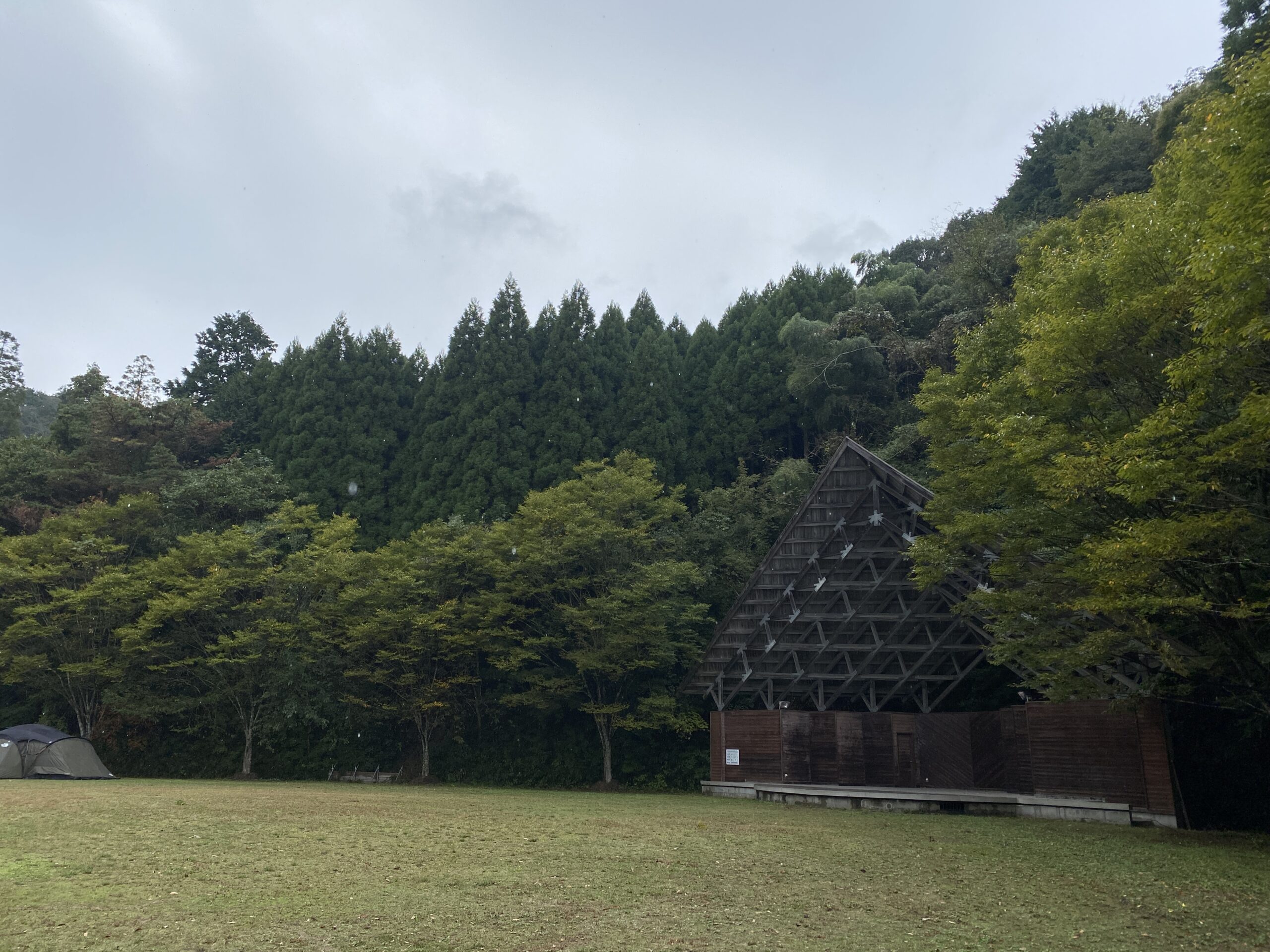 岩屋キャンプ場-フリーサイト-レビュー